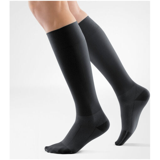 Bauerfeind Performance Compression Socks Knee High Black 1